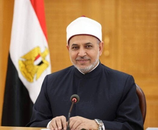 تقديم فرص للطلاب الوافدين 2025.. الأزهر يطلق مرحلة التسجيل إلكترونيًا حتى هذا الموعد