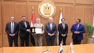 تكريم الفائزين في مسابقة «معا» لمواجهة الأفكار غير السوية من قبل «عاشور»