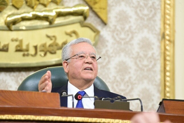 رئيس النواب يوجه بإحالة