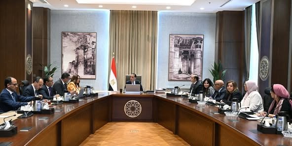 رئيس الوزراء يستعرض الآليات لتطبيق قانون الإيجار الجديد