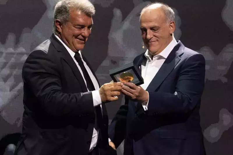 قرار بشأن ميركاتو الصيف..