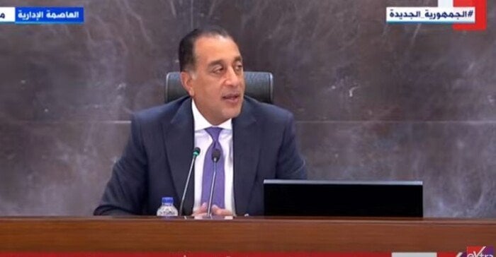 رد فعل رئيس الحكومة حول بيع سنترال رمسيس بعد الحريق