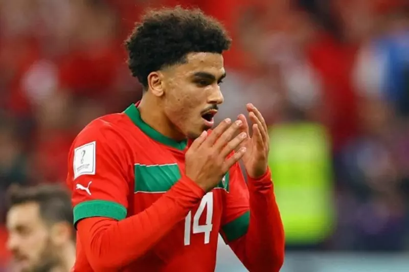 مغربي جديد في الدوري الإيطالي.. زكريا أبوخلال يقترب من تورينو
