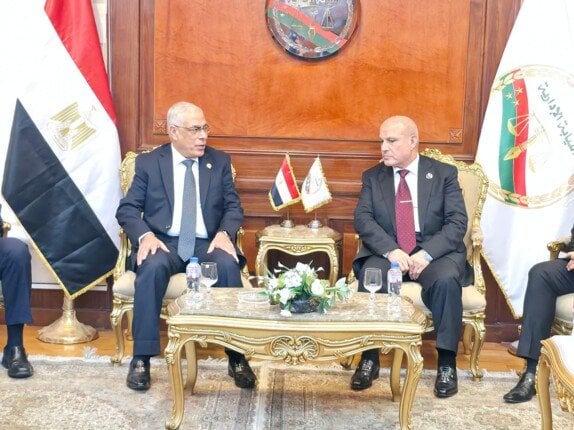 زيارة النائب العام لرئيس هيئة النيابة الإدارية بمناسبة التهنئة