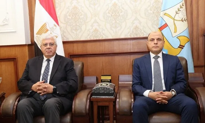 زيارة وزير التعليم العالي تعزز التعاون مع محافظ كفر الشيخ في الجامعة