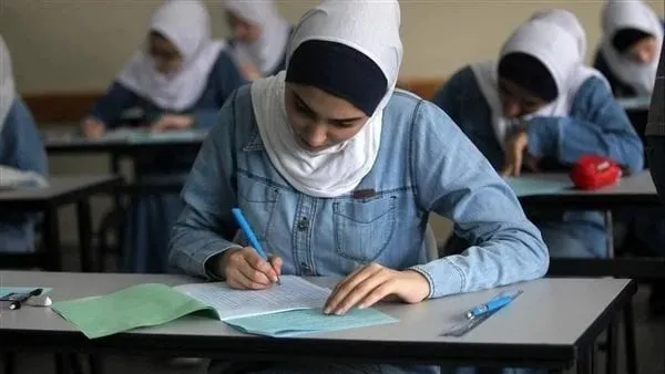 طلاب الأدبي يؤدون امتحان التوحيد اليوم في الثانوية الأزهرية
