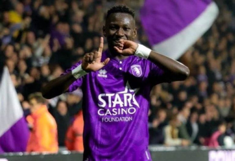 عروض احتراف مغرية للاعب اتحاد جدة في إنجلترا وبلجيكا