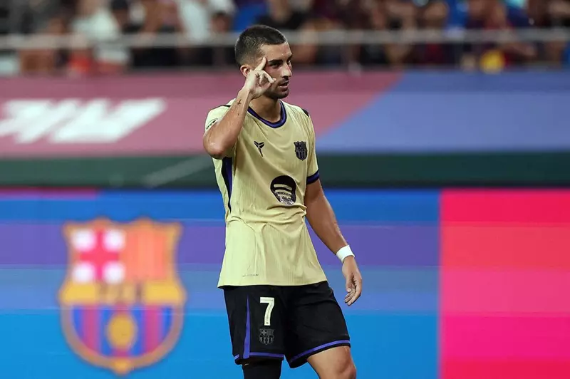 فيران توريس يؤكد طموح برشلونة في تكرار الثلاثية وتحقيق نتائج أفضل