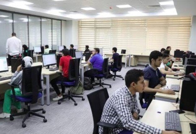 قائمة الكليات المتاحة للطلاب بعد الدبلومات الفنية 2025 تكشف عن الفرص الجديدة