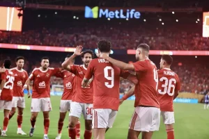 لاعب روما وإنتر السابق: الأهلي فريق مثير للاهتمام.. وتابعته في المونديال