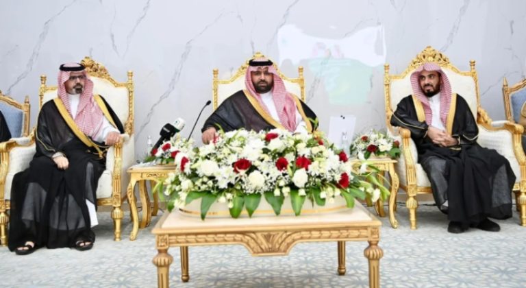 لقاء أمير جازان مع مشايخ وأهالي العارضة