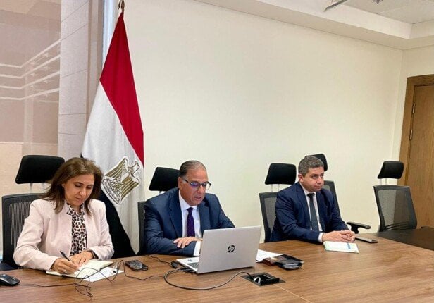 متابعة نائب وزير الخارجية لاستعدادات مؤتمر المصريين في الخارج السادس
