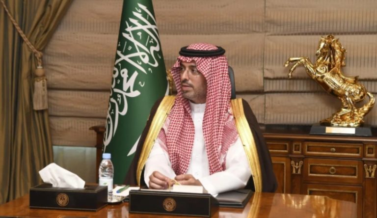 محافظ جدة يستعرض تقرير مبادرة “عينك على البحر” النسخة الرابعة