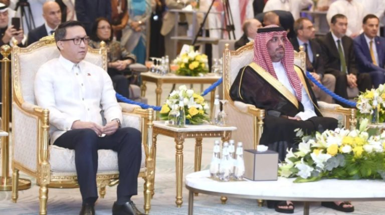 محافظ جدة يشارك في احتفالية قنصلية الفلبين باليوم الوطني