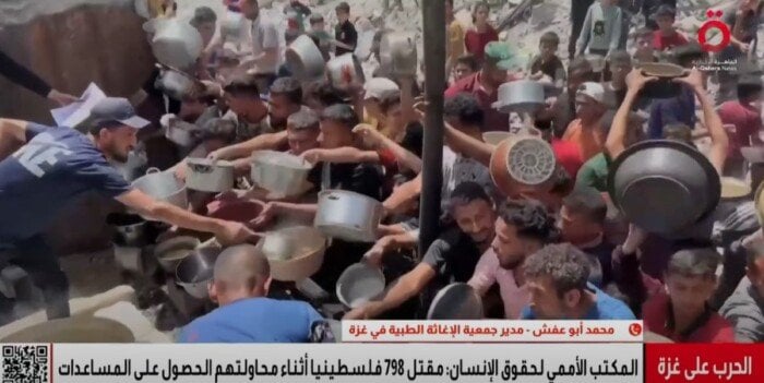 مدير الإغاثة الطبية يحذر من كارثة إنسانية ويؤكد: مؤسسة غزة الإنسانية تسهم في قتل المواطنين