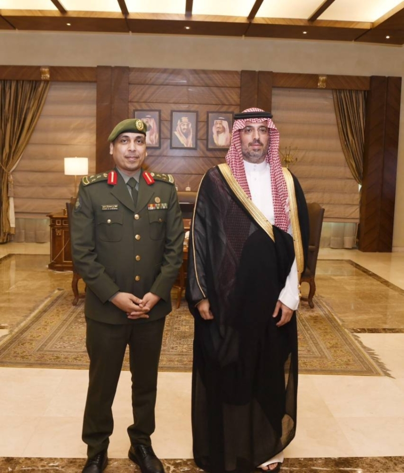 مدير جوازات مطار الملك