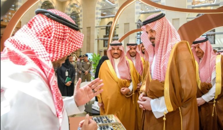 مشاريع إمارة المدينة تبرز في ملتقى إمارات المناطق 5