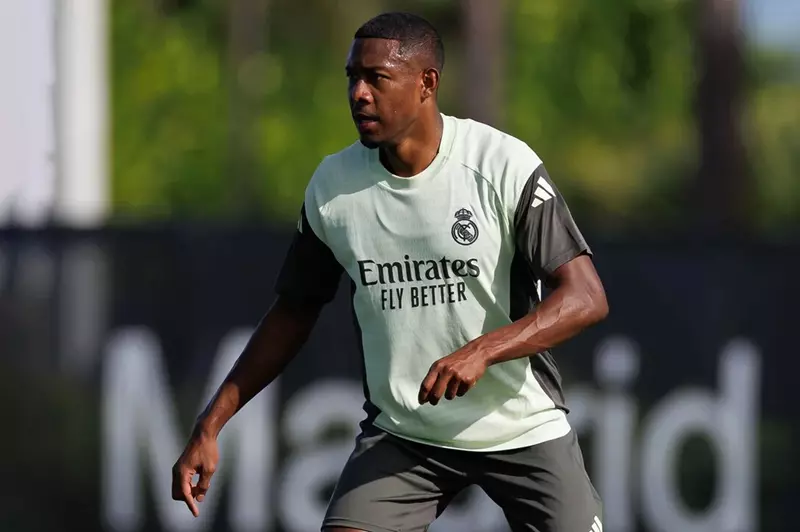 مورينيو يطلب ديفيد ألابا من ريال مدريد
