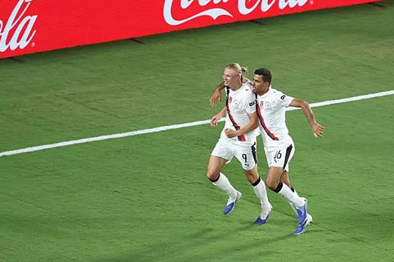 تساوى مع وسام أبو