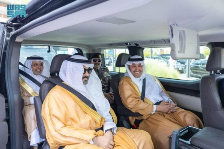وزير النقل يطلق المرحلة الأولى لتطبيق المركبات ذاتية القيادة لصالح المجتمع