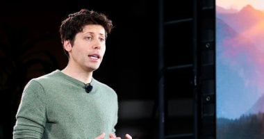 OpenAI تستجيب للانتقادات وتطور GPT-5 بشخصية أكثر تفاعلاً وأقل حدة