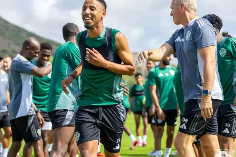 أهلي جدة يتعاقد مع ظهير أيمن الاتفاق لتعزيز صفوفه لمدة ثلاث سنوات