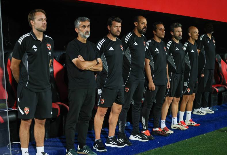 الأهلي يتصدر الأندية في إصدار كارنيهات لجهازه الفني برخص تدريب جديدة