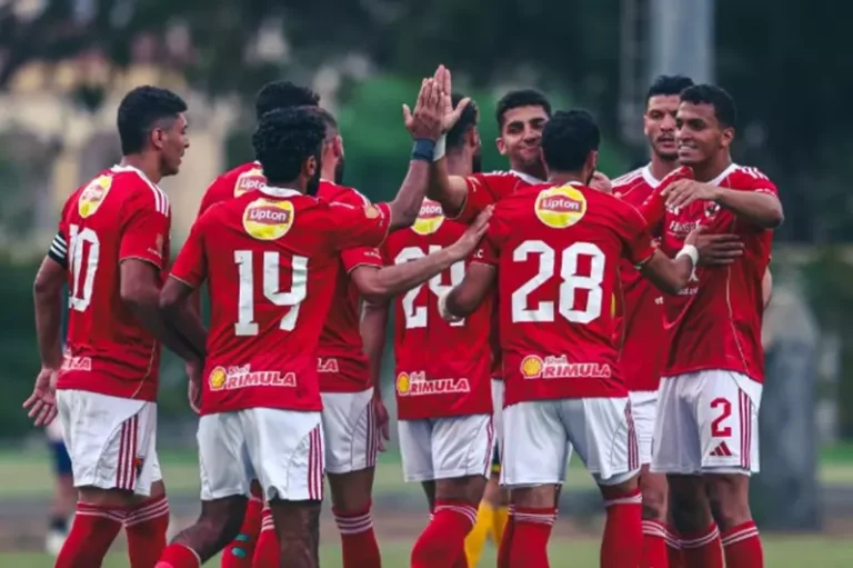 الأهلي يتكيف مع التحديات الجديدة بعد عودة شريف وتدعيم الدفاع