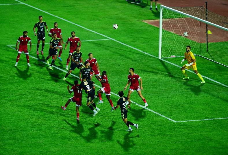 الأهلي يخيب الآمال بالتعادل مع مودرن سبورت في بداية دوري نايل