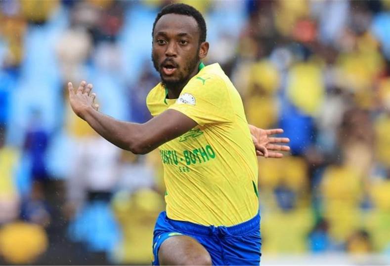 الناميبي بيتر شالوليلي