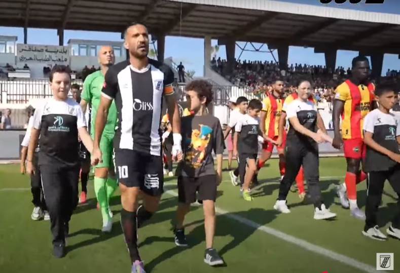 الصفاقسي يواجه خسارة مؤلمة أمام الترجي الجرجيسي بمشاركة علي معلول في الدوري التونسي