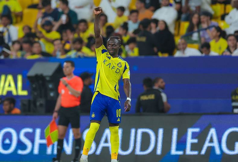 الهلال وأهلي جدة يواجهان تحديات بغياب ماني عن النصر في 6 مباريات