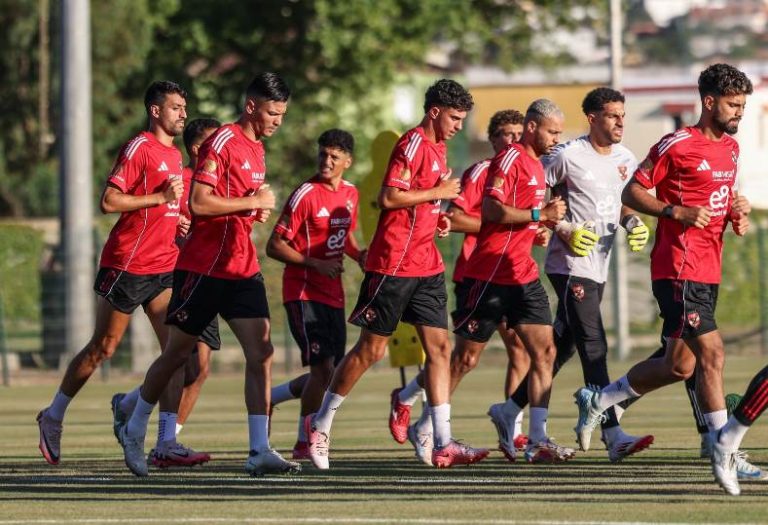 بن شرقي وجراديشار يحققان انتصارات هجومية للأهلي في مواجهة منتخب الشباب ودياً