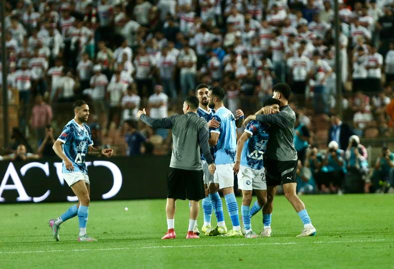 بيراميدز يواجه الإسماعيلي في مباراة مثيرة ضمن منافسات الدوري المصري