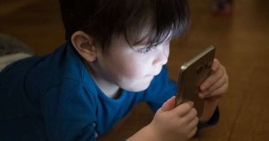 تقنيات ذكية لتقليل استخدام الأطفال للهاتف المحمول