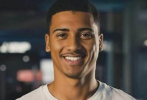 خوان ألفينا يصل القاهرة لبدء رحلة جديدة مع نادي الزمالك الرياضي