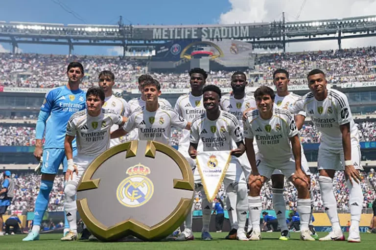 ريال مدريد يحدد موعد عودته للتدريبات تحضيرا للموسم الجديد