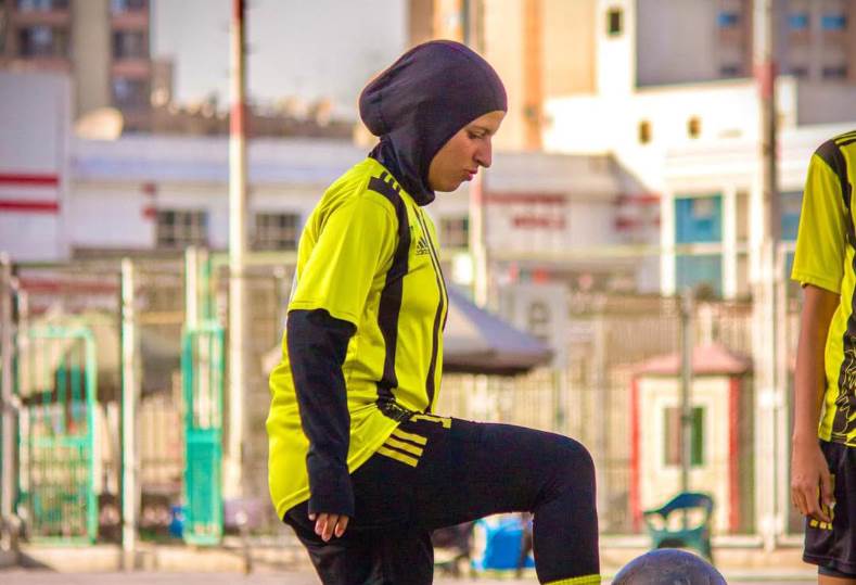 زيزى يحيى تخضع لجراحة ناجحة في الكلى وتستعيد صحتها في المقاولون العرب