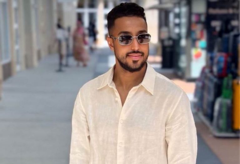 سالم الدوسري يستأنف تدريباته مع فريق الهلال بعد فترة غياب قصيرة