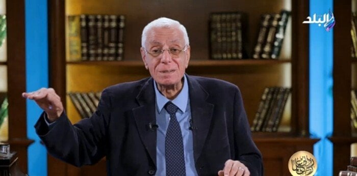 شخص يتبول لتر ونصف يومياً: هل تعكس صحته الحالة السليمة؟ حسام موافي يوضح
