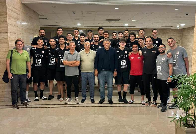 طارق محروس يزور معسكر منتخب ناشئي اليد لدعمهم قبل منافسات المونديال