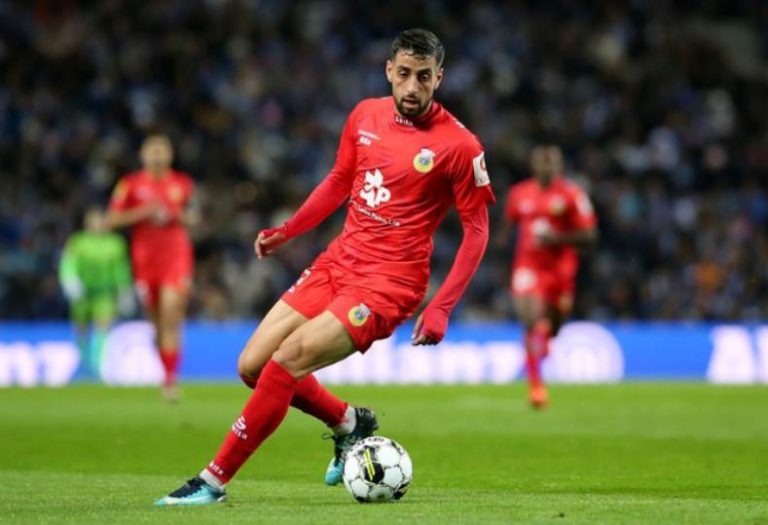 عدي الدباغ في طريقه للزمالك بعد اتفاق مبدئي مع شارلروا