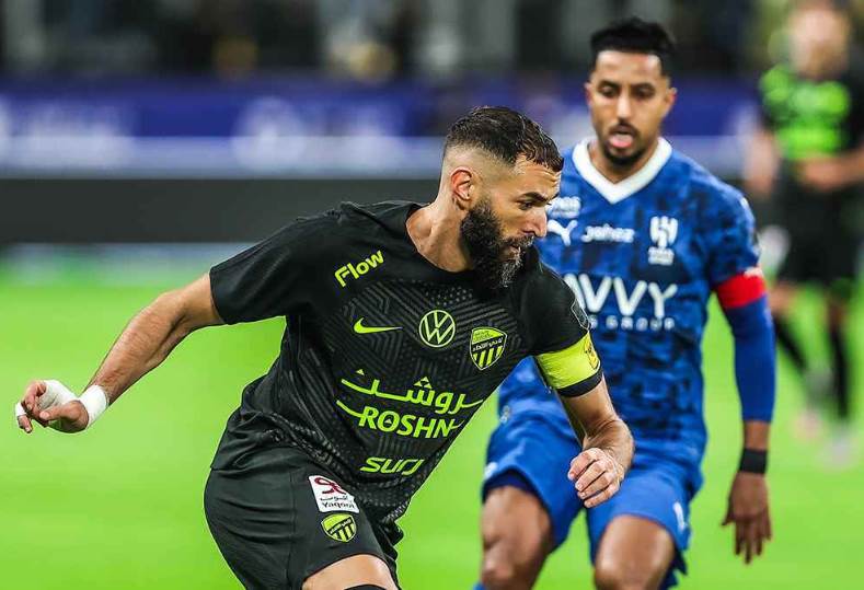 قمم نارية منتظرة في جولات دوري روشن: مواعيد الكلاسيكو والديربيات بين الفرق الكبرى