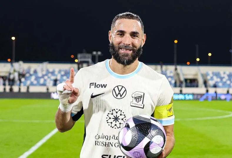 كريم بنزيما