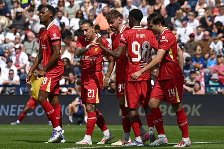 لاعب ليفربول يستعد لمغادرة الفريق نحو مغامرة جديدة في فرنسا