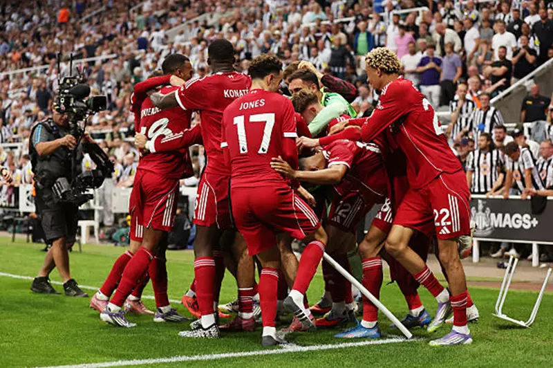ثلاثي بالعلامة الكاملة.. ترتيب الدوري الإنجليزي بعد فوز ليفربول على نيوكاسل
