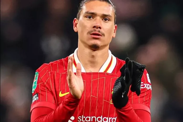 ليفربول يوافق على عرض الهلال لضم نونيز استعداداً للانتقال المنتظر