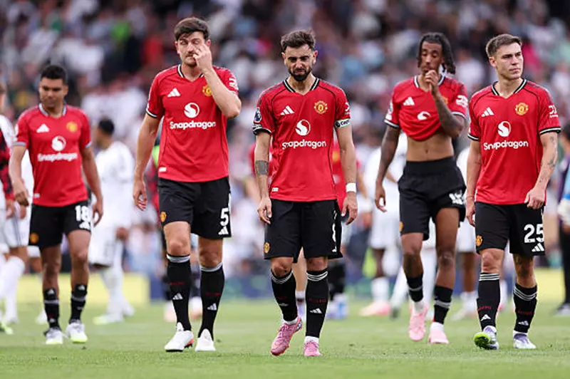 سكاي: مانشستر يونايتد يواصل محاولاته لضم حارس مرمى