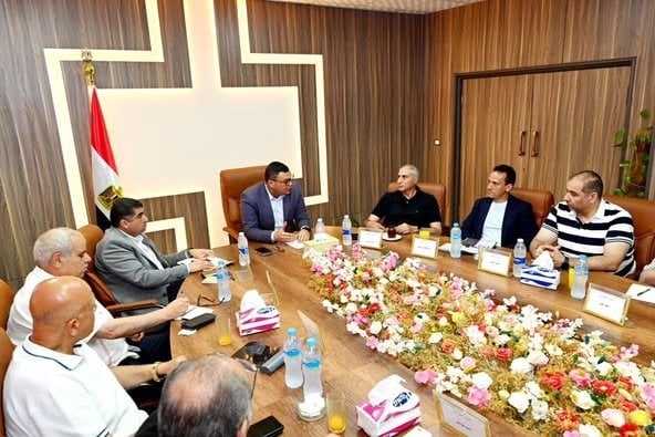 متابعة ميدانية من وزير الإسكان لمشروعات برج العرب الجديدة الحالية