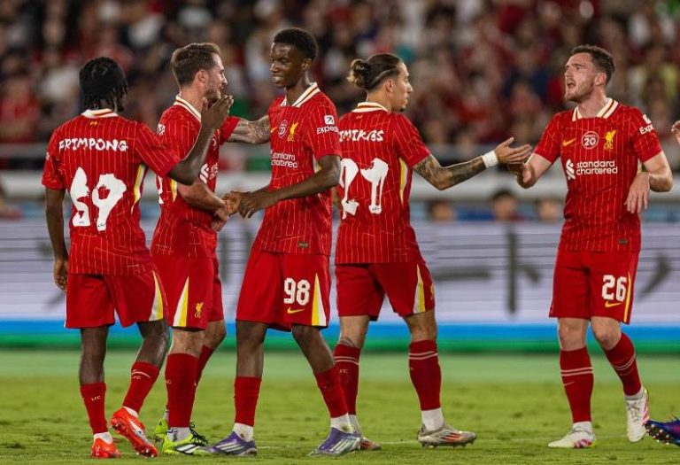 محمد صلاح يقود تشكيل ليفربول في مواجهة أتلتيك بلباو الودية